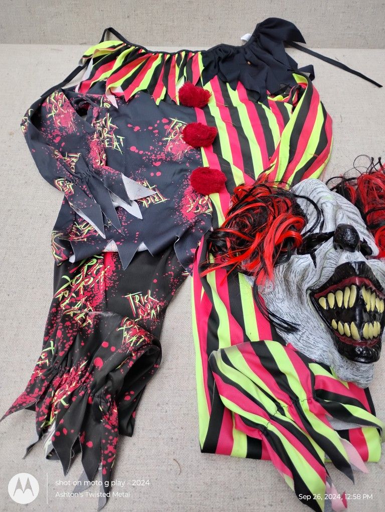 Costume Evil Clown Size Small