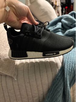 Adidas boys size 10