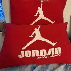  2 Jordon Pillows