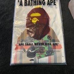 Size S Color White Burberry Bape 75 Is the Price 