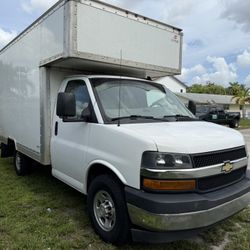 2021 Chevrolet Express Box Truck