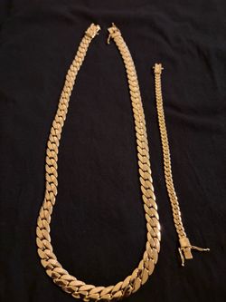 Necklace gold filled