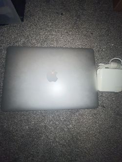 Apple MacBook Pro 13