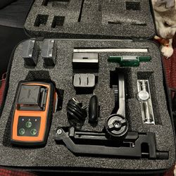 New DOVOH K4-360G 4-Plane Laser Level With Carrying Case. 