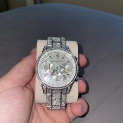 Michael kors sales silver diamond watch