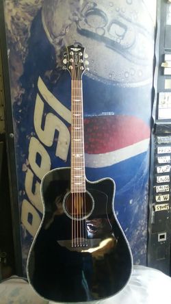 URBAN ACOUSTIC GUITAR