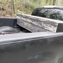 Truck Toolbox Great Condition