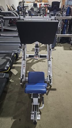 Hammer Strength Leg Press