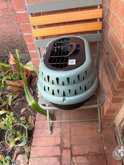 Pet carrier, guala para mascota
