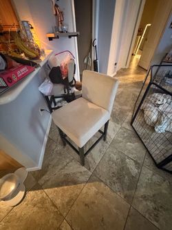Cream Upholstered Counter Height Bar Stool