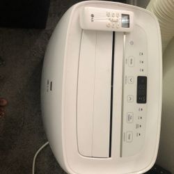 LG Air Conditioner 
