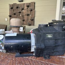 Hayward pool pump 2 hp- $79 