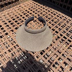 Visor hat