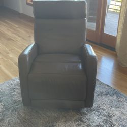 Luxury Retirement Chair