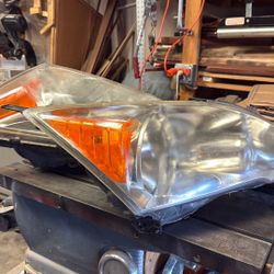 Headlights Used For. 2007-2011 Honda Crv