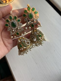 Pakistani earrings