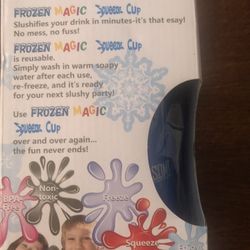 Frozen Magic Squeeze Cup