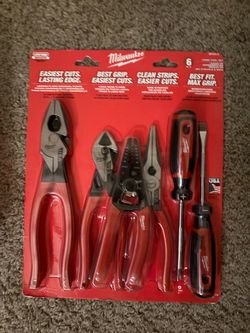 Milwaukee Dipped Grip Cutting Pliers, Wire Stripper, & Cushion Grip Screwdrivers Set (USA) (6-Piece)