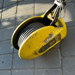 Electric cord Reel