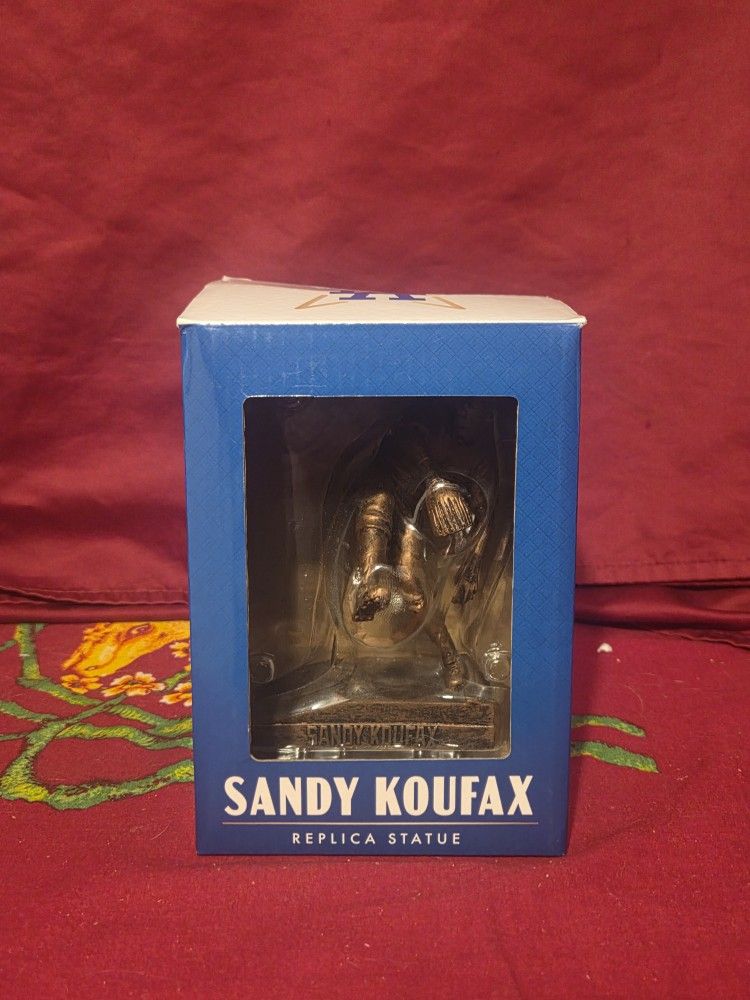 Sandy Koufax Statue