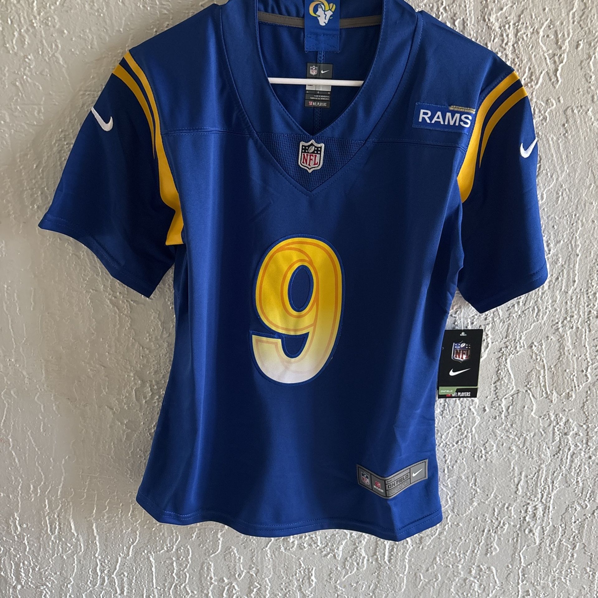 Women’s Rams Jersey Size L