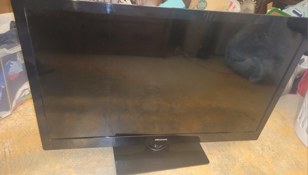 Hisense  LED LCD TV