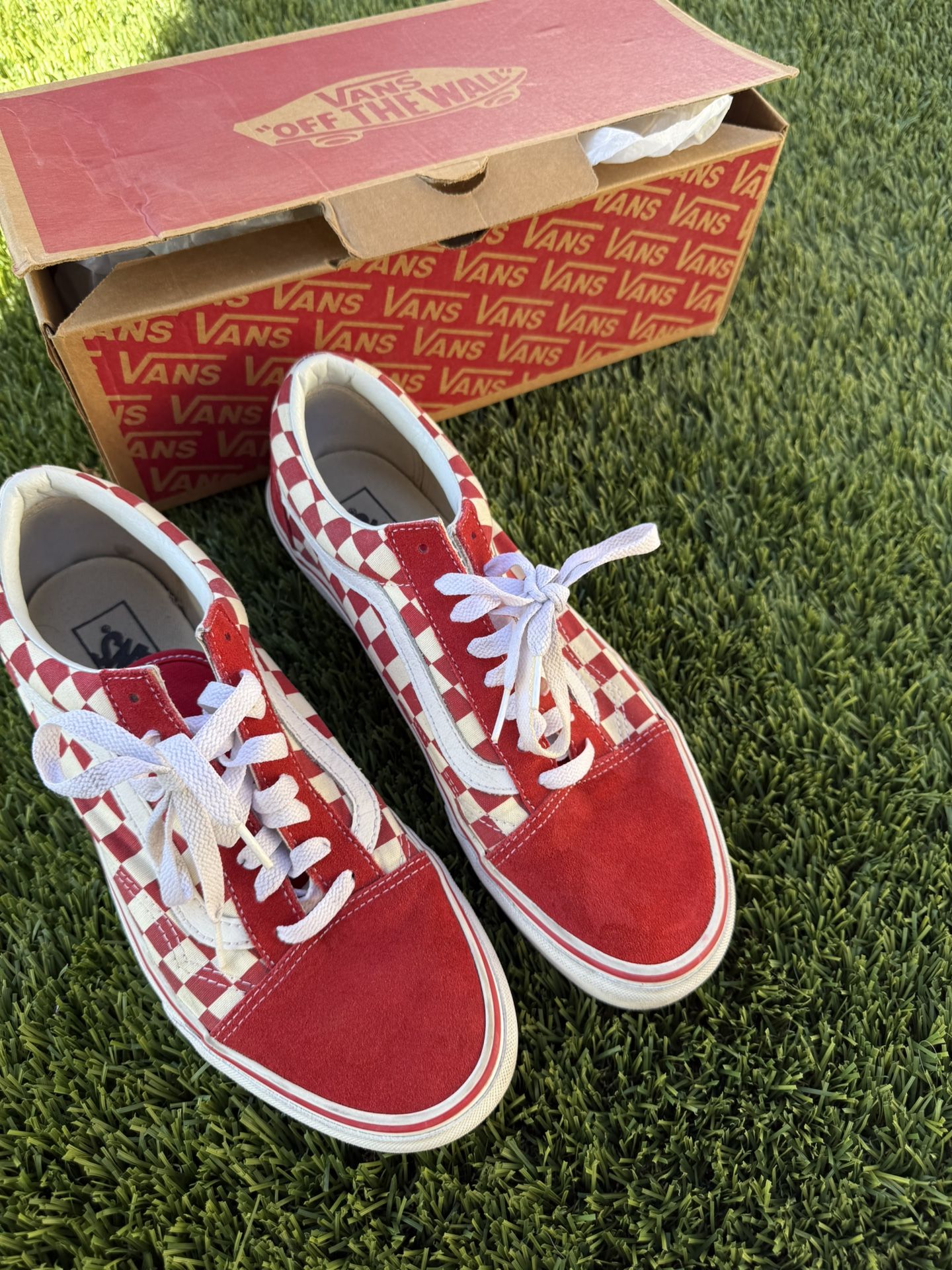 Men’s Old Skool Red Checkered Vans 