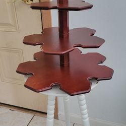 VINTAGE 3 TIER DISPLAY STAND 