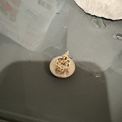 Flower earrings paid 180$