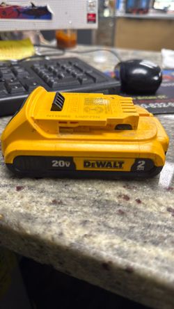 Dewalt battery’s price in ad