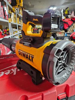 DEWALT 60V Brushless Cordless Blower Tool Only