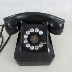 Stromberg Carlson Antique Rotary Dial Black Desk Telephone


