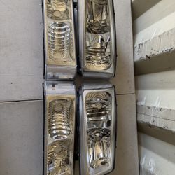 Silverado headlight year 2003 to 2006