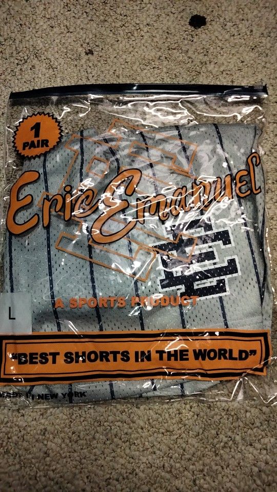 NY Yankees Eric Emanuel Shorts