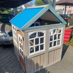 Kid craft kids outdoor playhouse