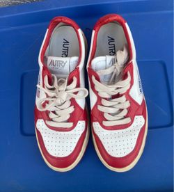 Autry women good Condition size 37 or us 6