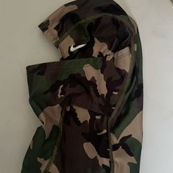 Nike Mask