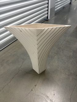 Large White Geometric Ribbed Planter Vase
