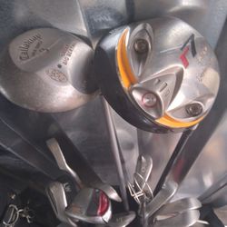 Golf  Clubs  And 3 Bags