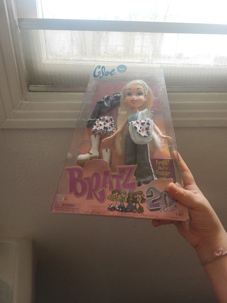 BRATZ DOLL