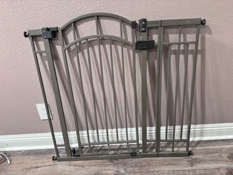 Cat/Dog fence for home use 36’H*34‘