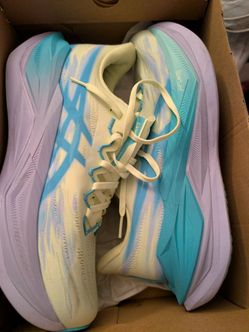 Asics Superblast 3 (US 10)