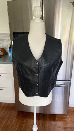 Leather vest. Ladies