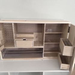 Make Up Cabinet