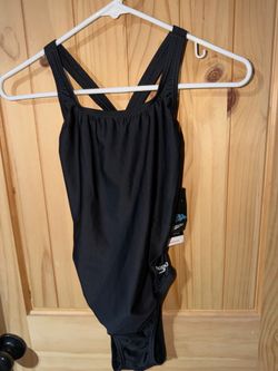 Speedo Women’s Black One-Piece Swimsuit Size Small NWT Athletic Swim Training