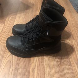 Men’s Work boot Size 9