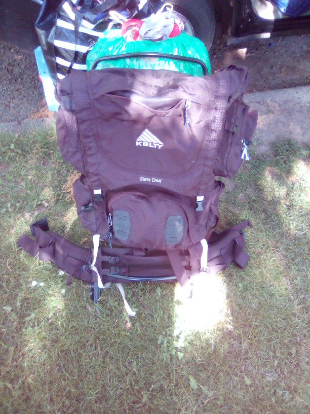 Kelty Sierra Crest Hiking Backpack 