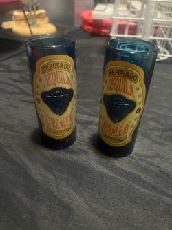 Coralejo shot glass blue