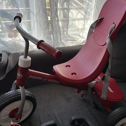 radio flyer tricycle