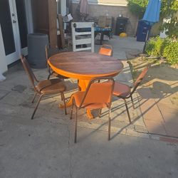 Dining Table & Chairs